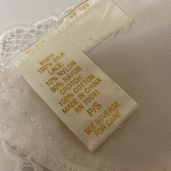 Victoria Secret Women’s S Gold Label Bridal Wedding Peignoir 2 piece Set 1990’s - Picture 12 of 15